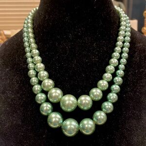 Japan Mint Green Beaded Necklace with Silver Tone Hook Clasp